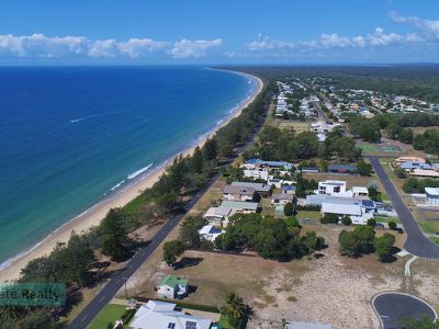 75 Esplanade, Woodgate