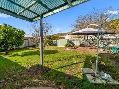 16 Beauty Avenue, Mount Beauty