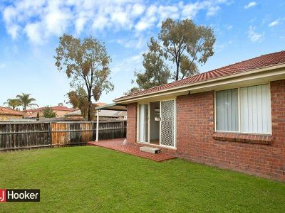 8 Pottery Circuit, Woodcroft