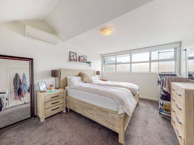 2 / 100 Kororoit Creek Road, Williamstown