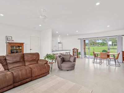 139 Angus Drive, Failford