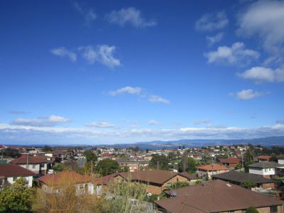 4 / 9 Melinda Grove, Lake Heights