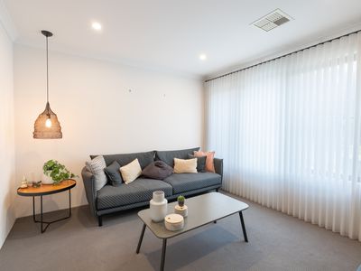 25 Manuka St, Baldivis