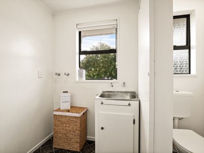 12 Salisbury Road, Bradford