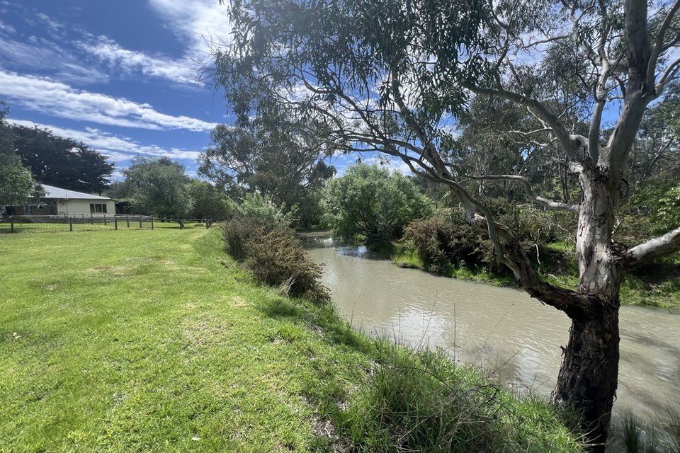 827 Torrens Valley Road, Birdwood