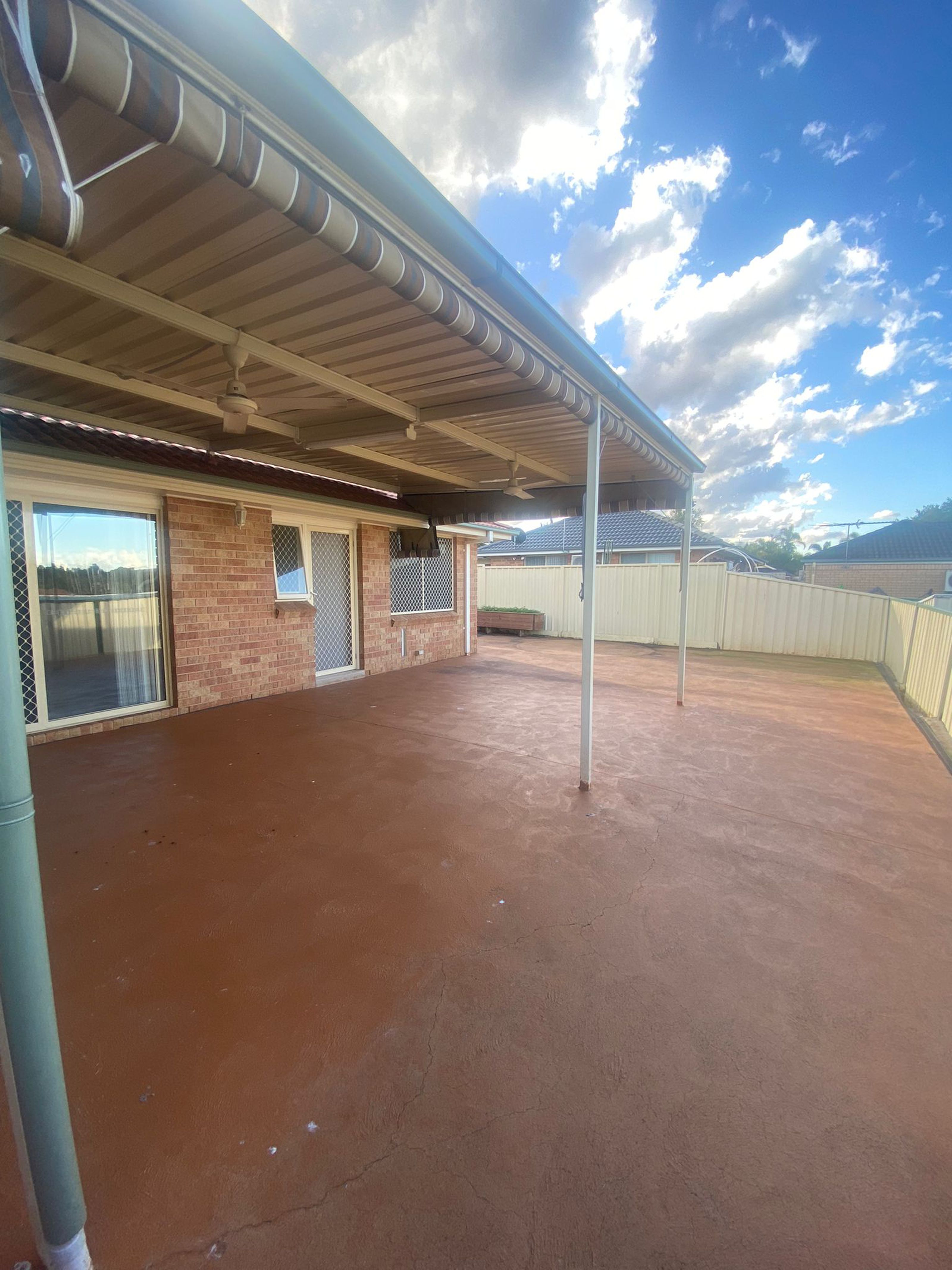 59 Thompson Crescent, GLENWOOD