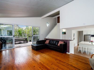 33 Newfield Street, Sunrise Beach