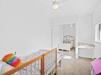 39 Southlake Drive, Varsity Lakes