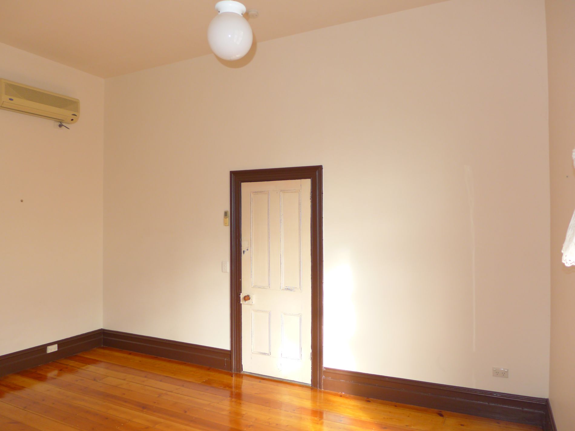 1 / 246 Ryrie Street, Geelong