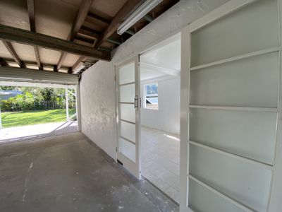 6 Royal Avenue, South Golden Beach