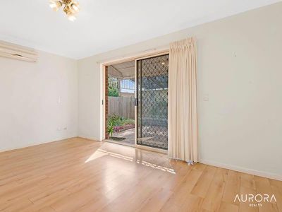 2/60 York Street, Coorparoo