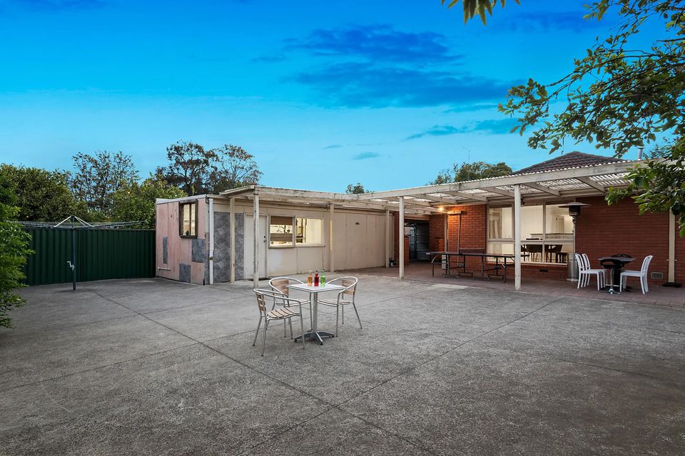 14 Hilton Street, Mount Waverley