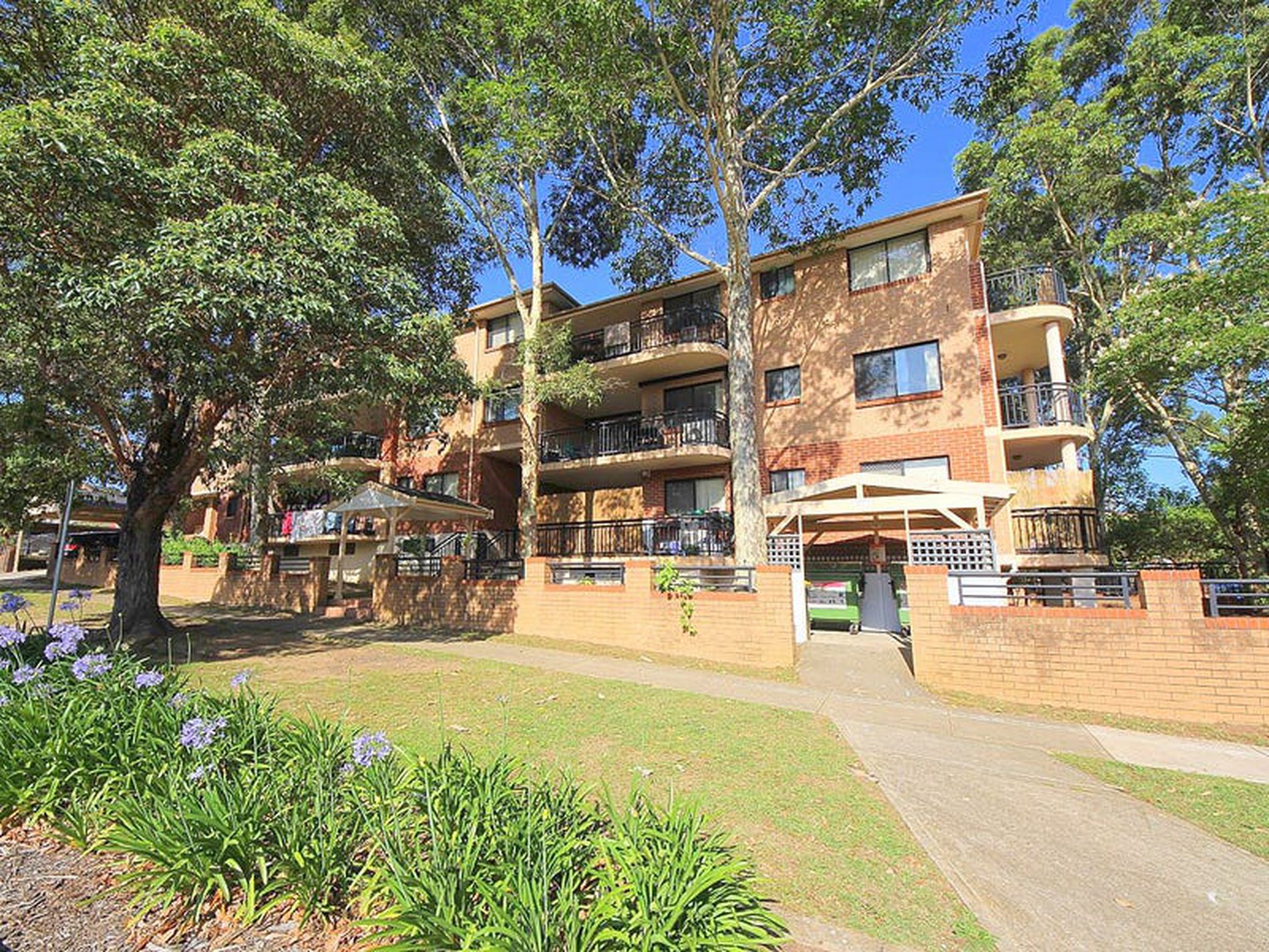 11 / 13 Gordon Street, Bankstown