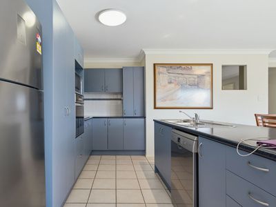 2 Leanne Close, Mcdowall