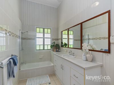 2 Brentnall Street, Mysterton