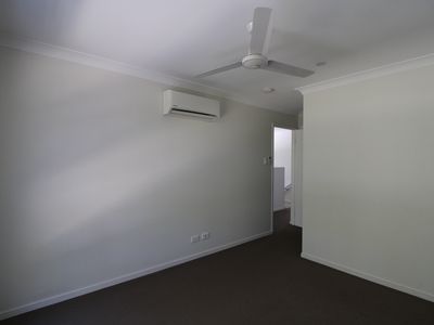 2 / 3 Chelmsford Road, Mango Hill