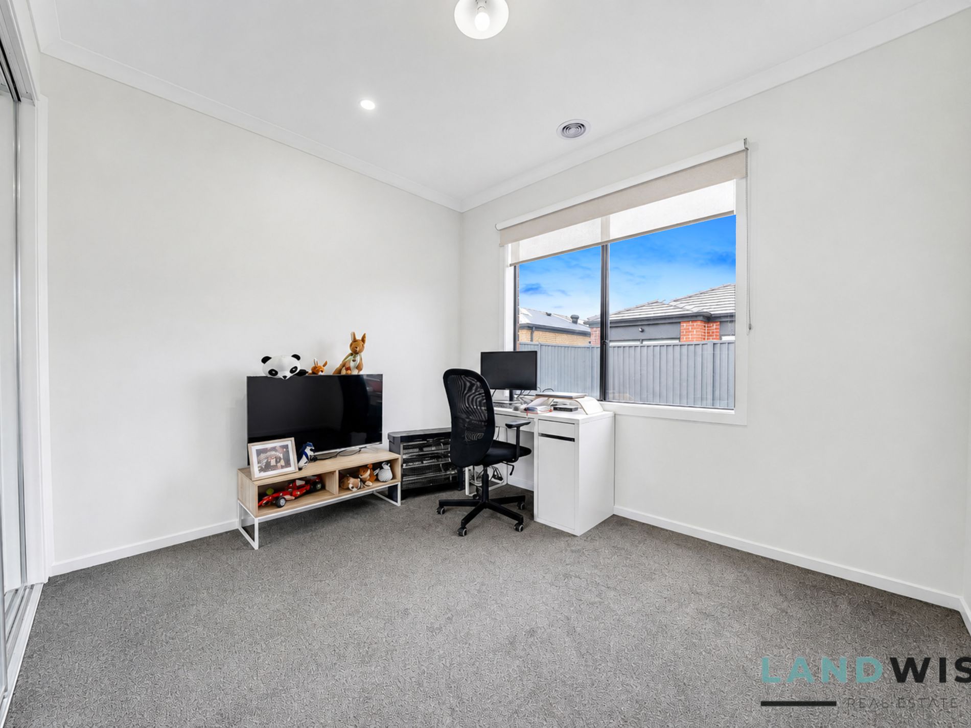 44 Oscar Crescent, Deanside