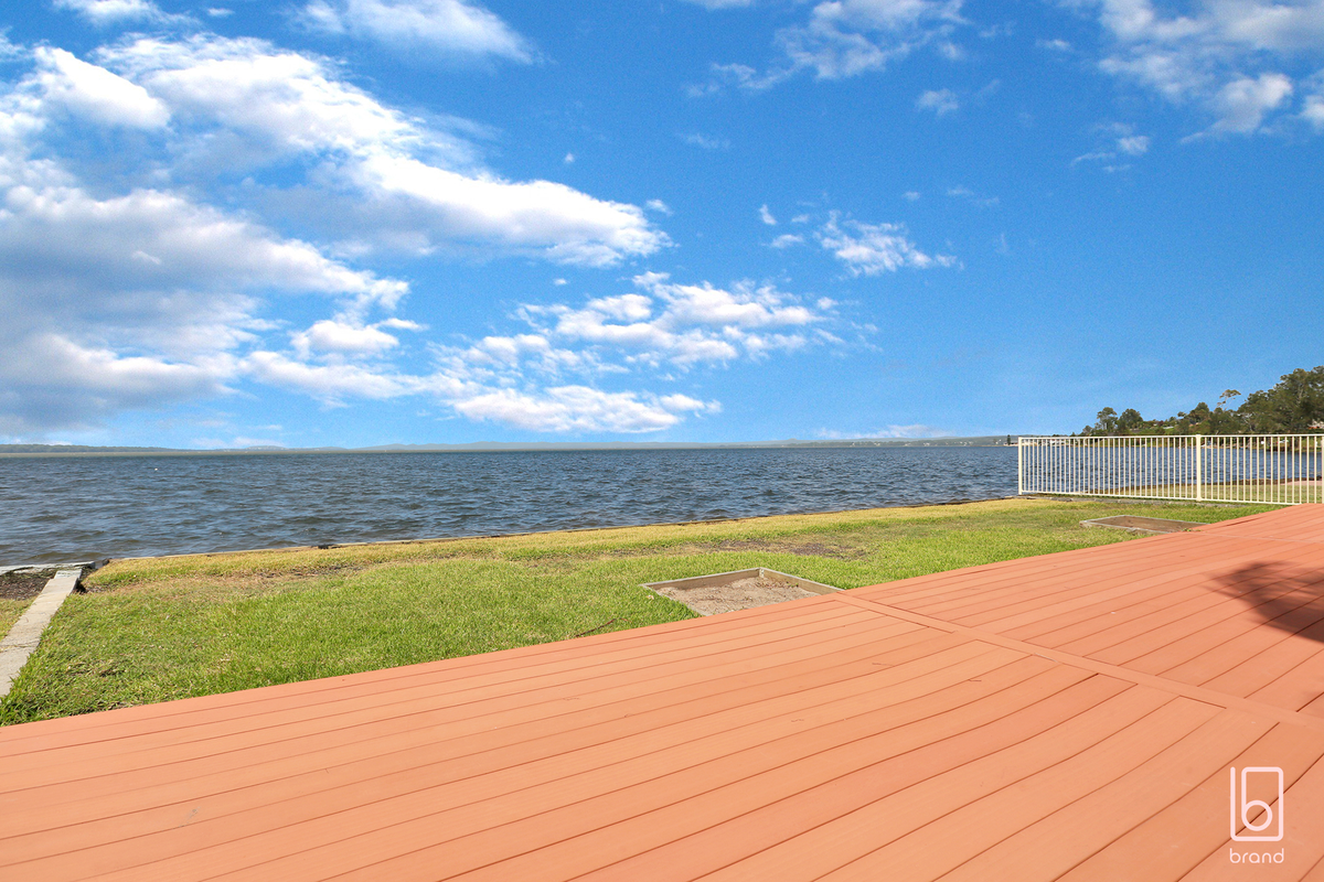 1 / 115 Main Road, Toukley