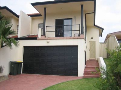 2 / 12 Cowal Court, Flinders