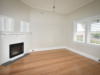 24 ODONNELL AVENUE, Myrtleford