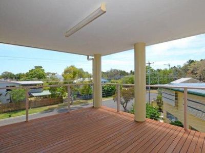 2 / 600 The Esplanade, Urangan