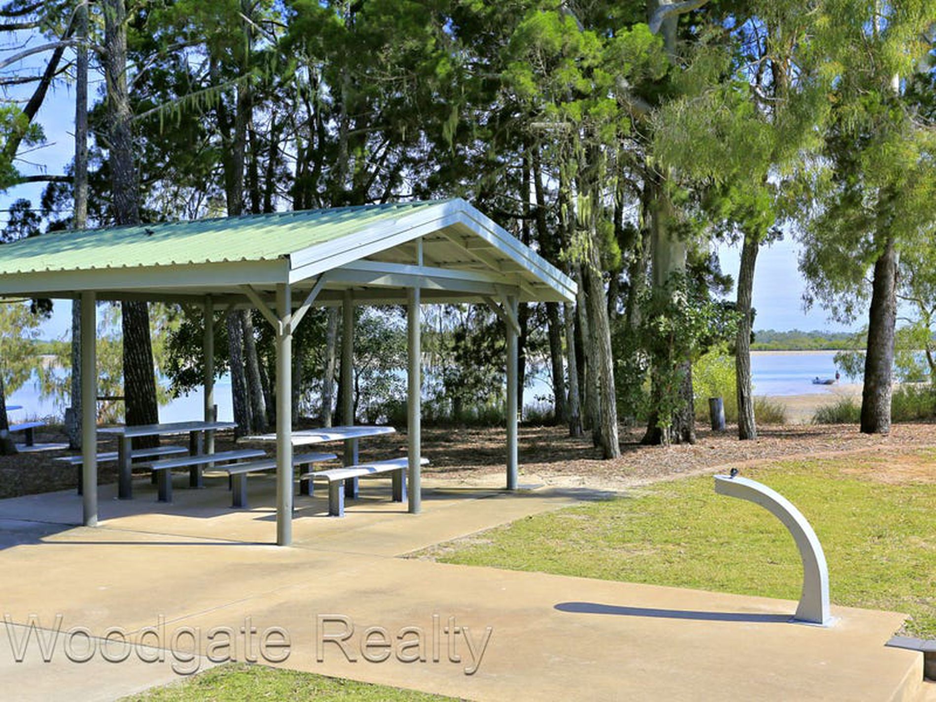 4 Bauhinia Street, Woodgate