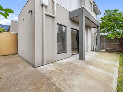 2 / 11 Edmund Street, Maidstone