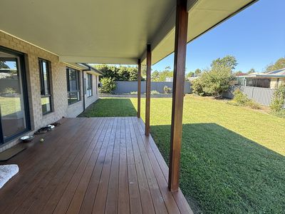 9 Kurrajong Crescent, Kalaru