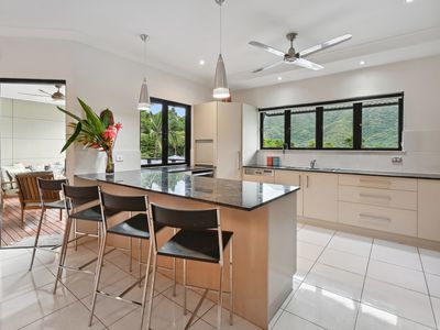 31 Lum Jim Street , Redlynch