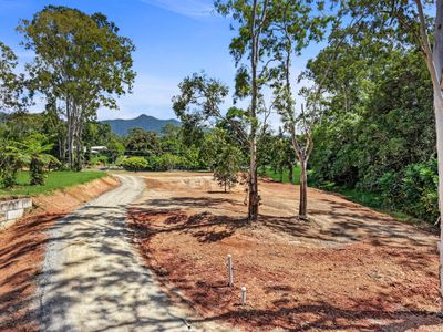 58 Plantation Road, Edmonton