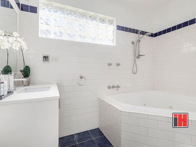 96 Mahoneys Road, Forest Hill