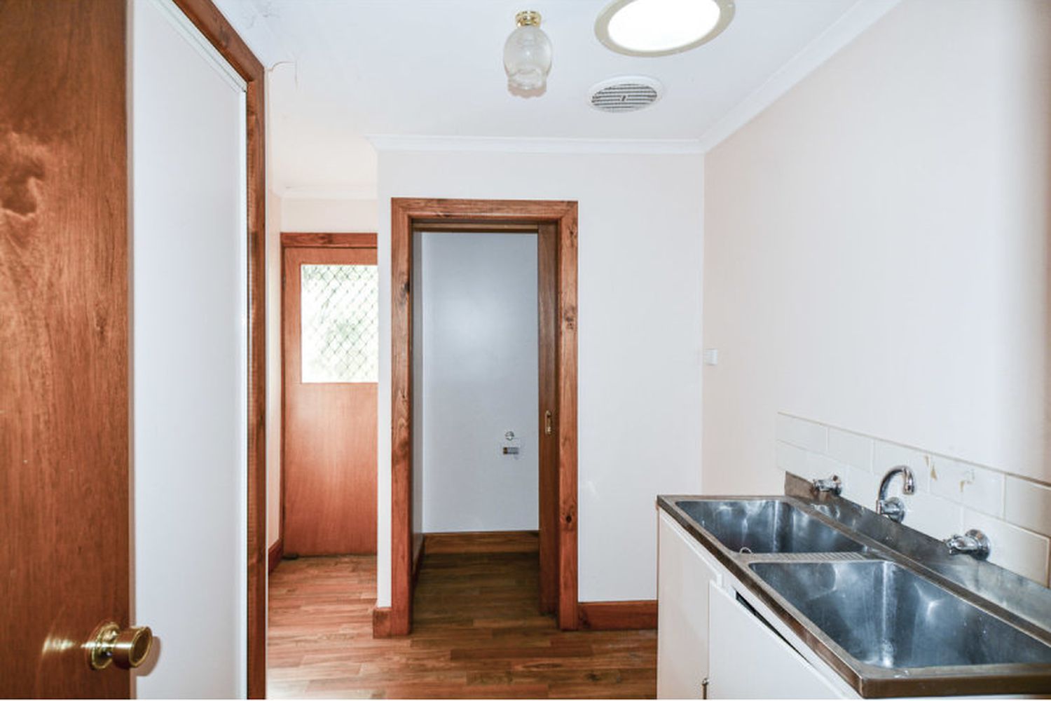 28 Dooen Road, Horsham