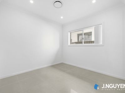 16 Cathcart Street, Fairfield
