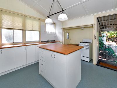3 Railway Street, East Ipswich