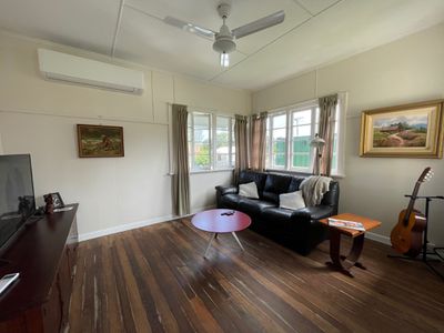 12 Hamer Street, Urangan