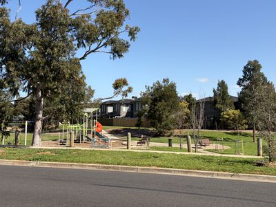 14 Latham Street, Werribee