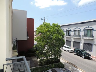 19  20-28 Robinson Avenue, Perth