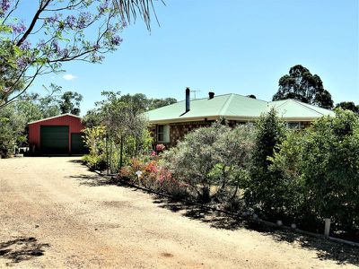 9 Tidar Court, Kingaroy