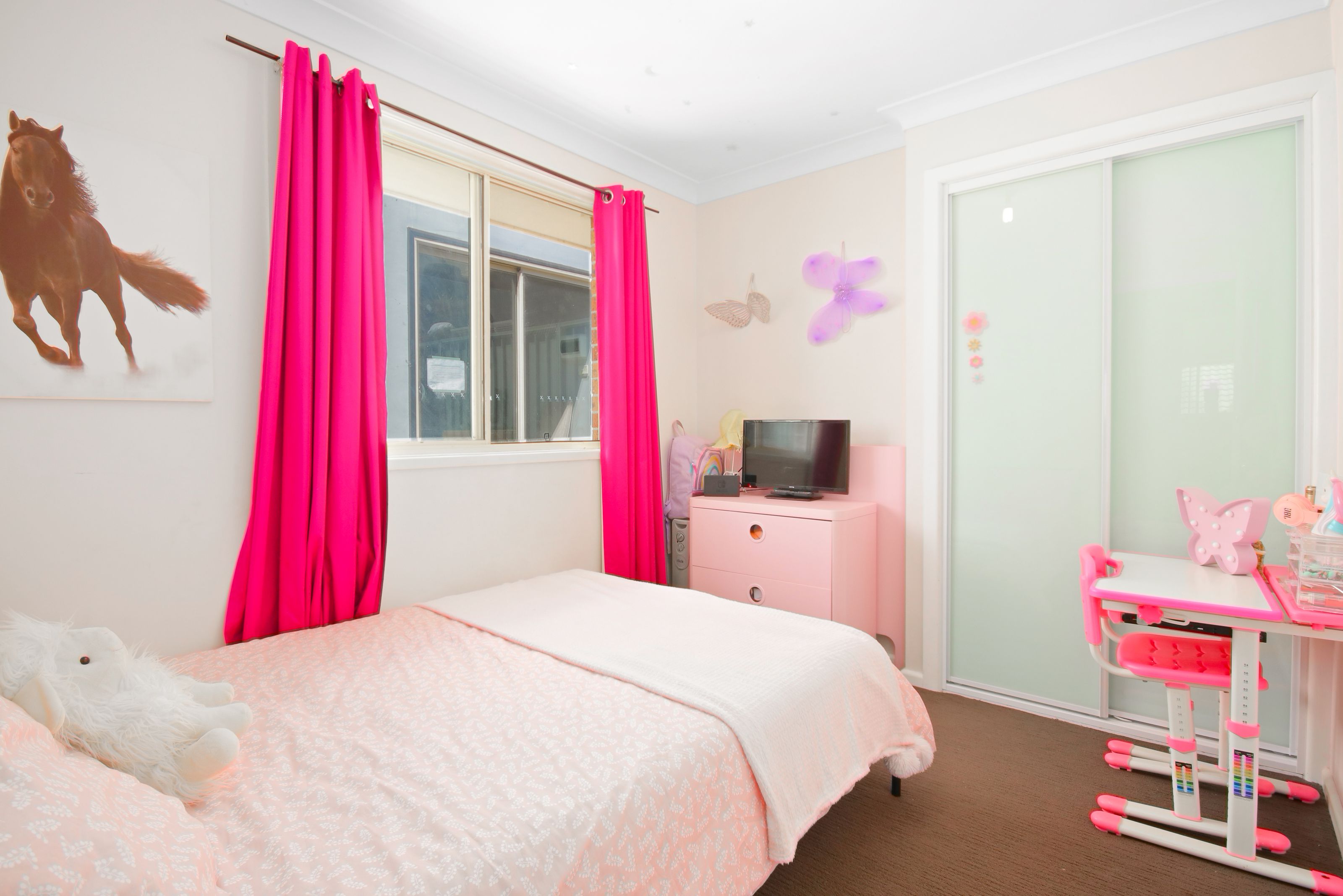 6 The Avenue, GLENMORE PARK