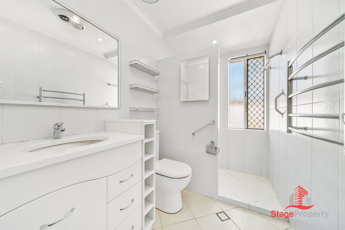 24A Castlereagh Close, Willetton