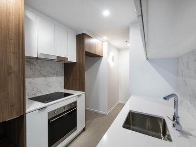 1214 / 15 Bowes Street, Phillip