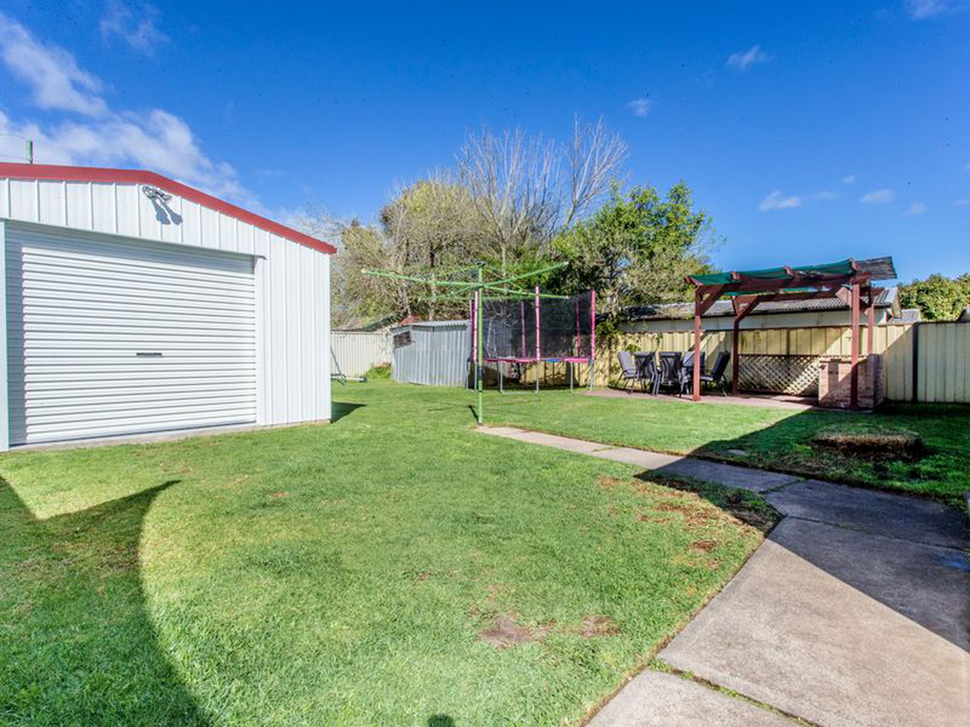 4 Anthony Crescent, KINGSWOOD
