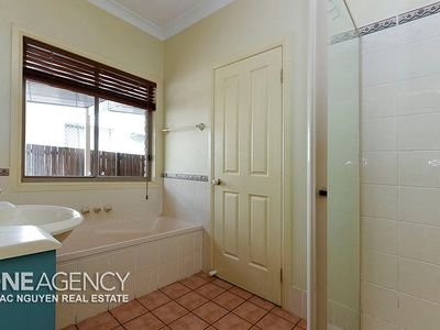 5 Wren Close, Forest Lake