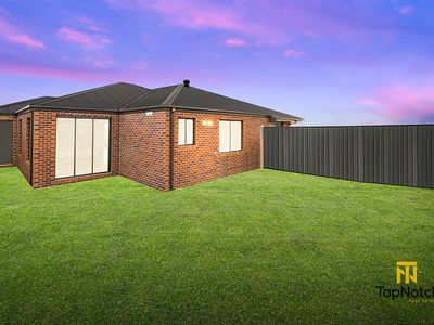 469 LITHGOW STREET, Beveridge