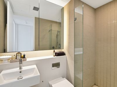 403 / 2 Neild Avenue, Darlinghurst