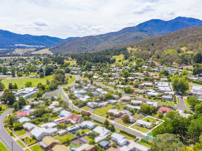 4 Beauty Avenue, Mount Beauty