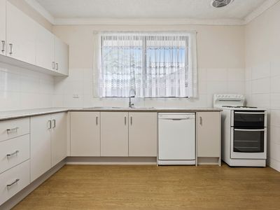 1 / 18 Southbar Road, Karabar