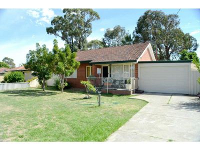 18 Stretton Way, Kenwick