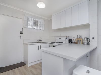 7 / 33  Old Mill Street, Frankton