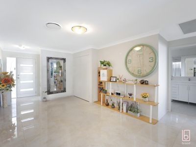 2 / 29 Dahlia Avenue, Hamlyn Terrace